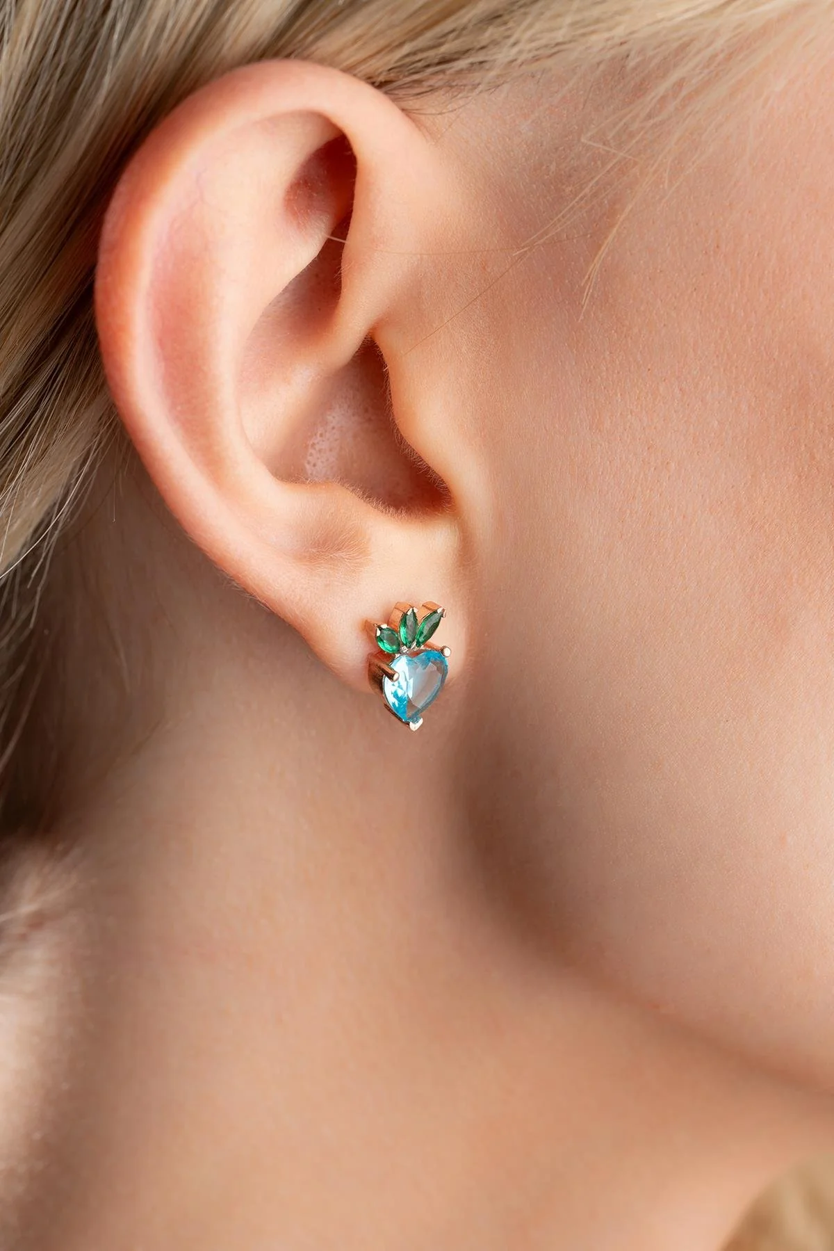 Aquamarine Strawberry Heart Earring - Image 5
