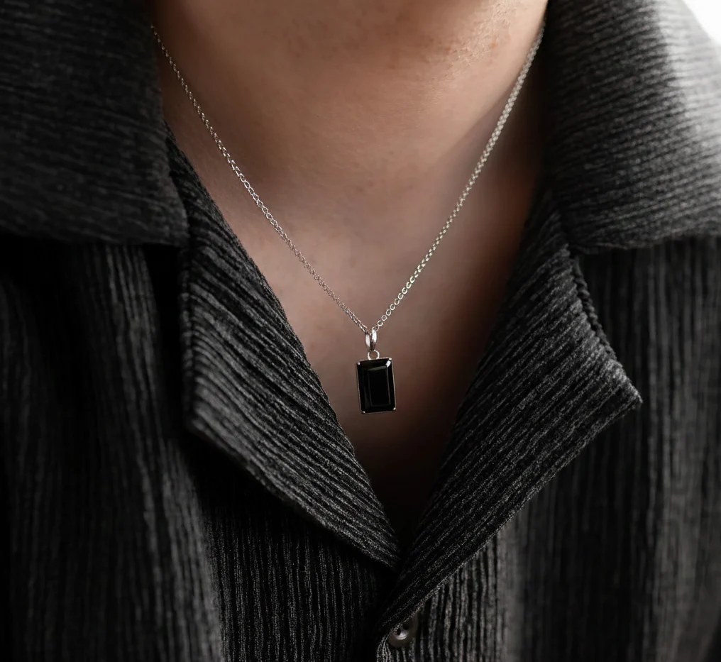 Black Onyx Men's Pendant - Image 3