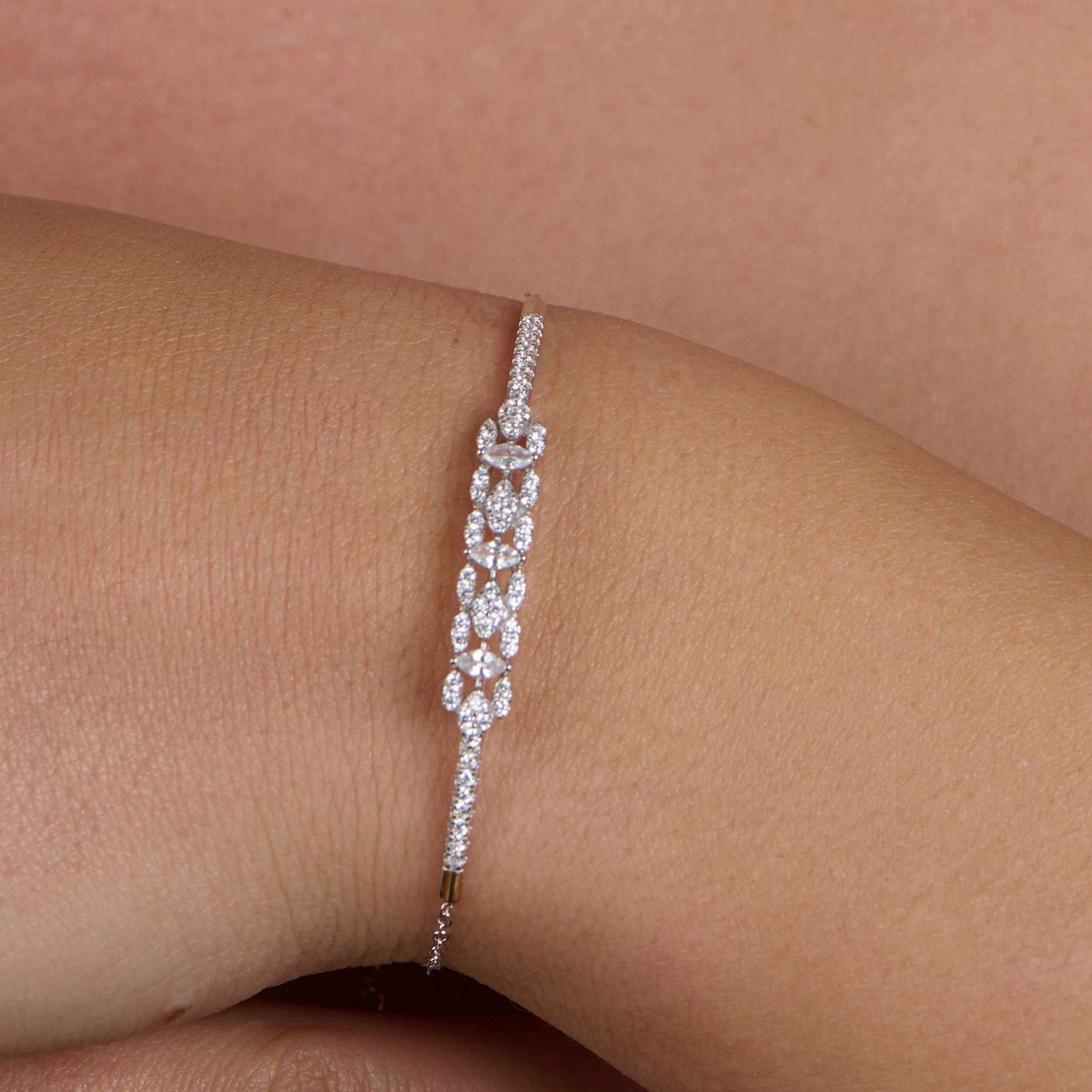 Center Cluster Silver Bracelet - Image 3