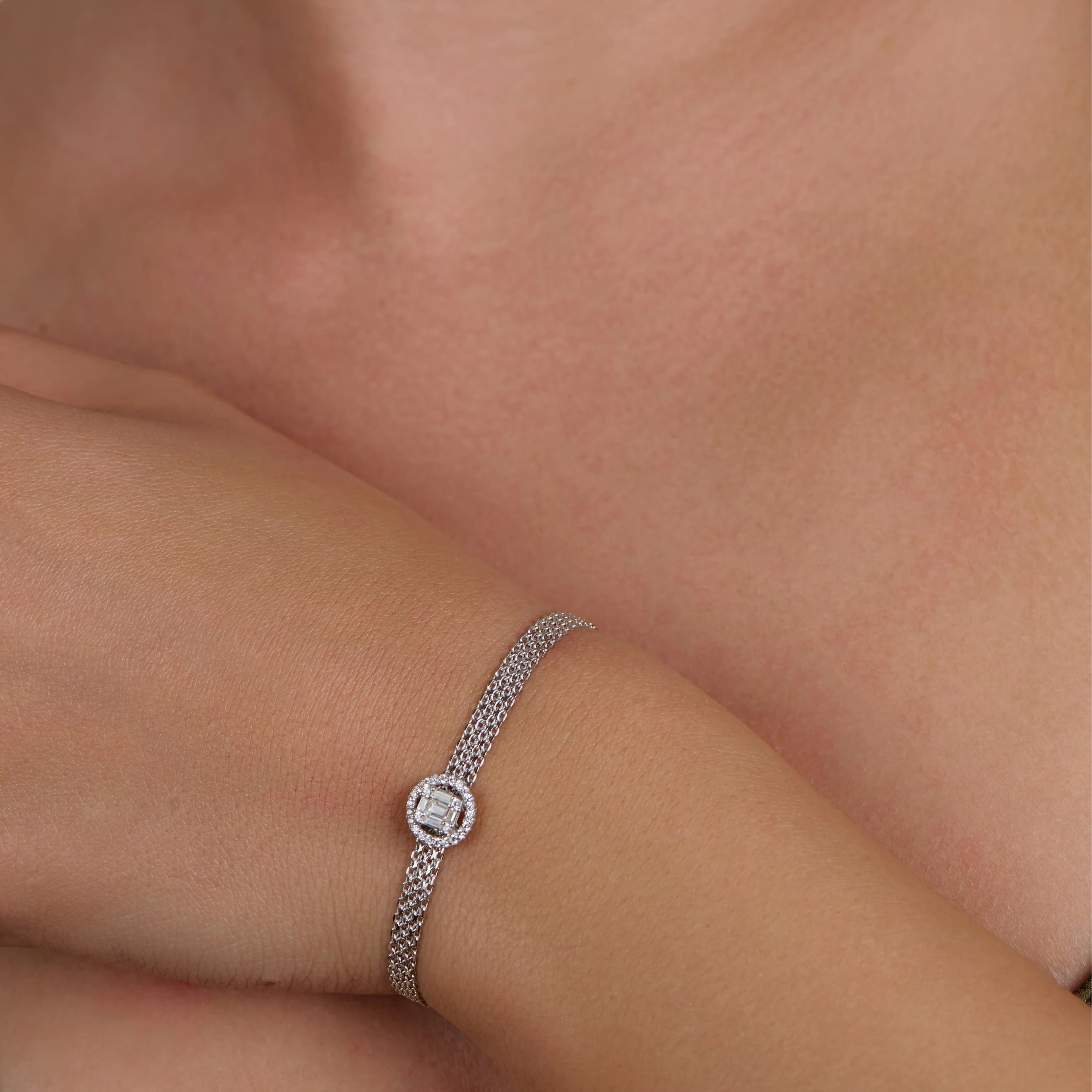 Circle of Light Bracelet - Image 3