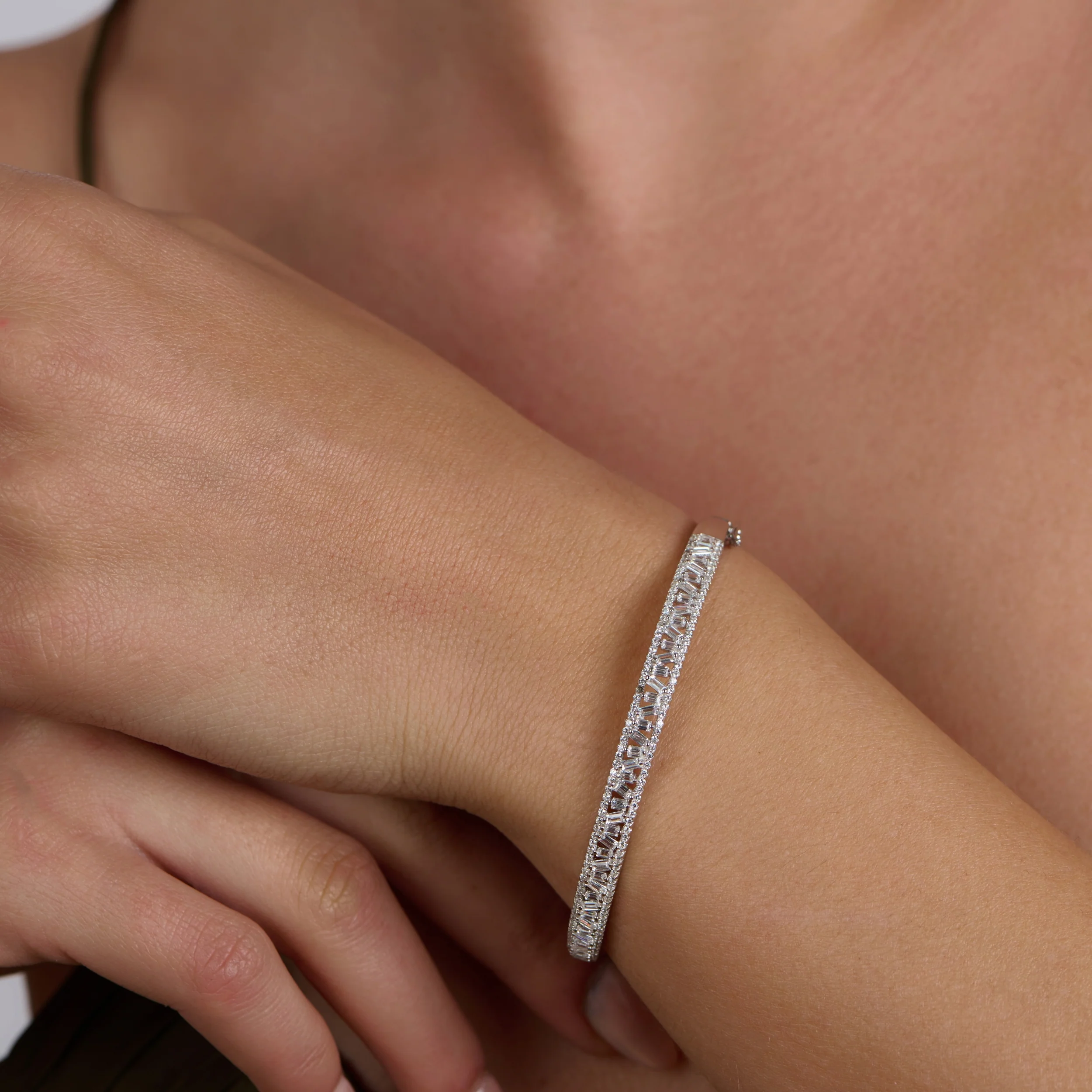 Classic Baguette Bracelet - Image 3