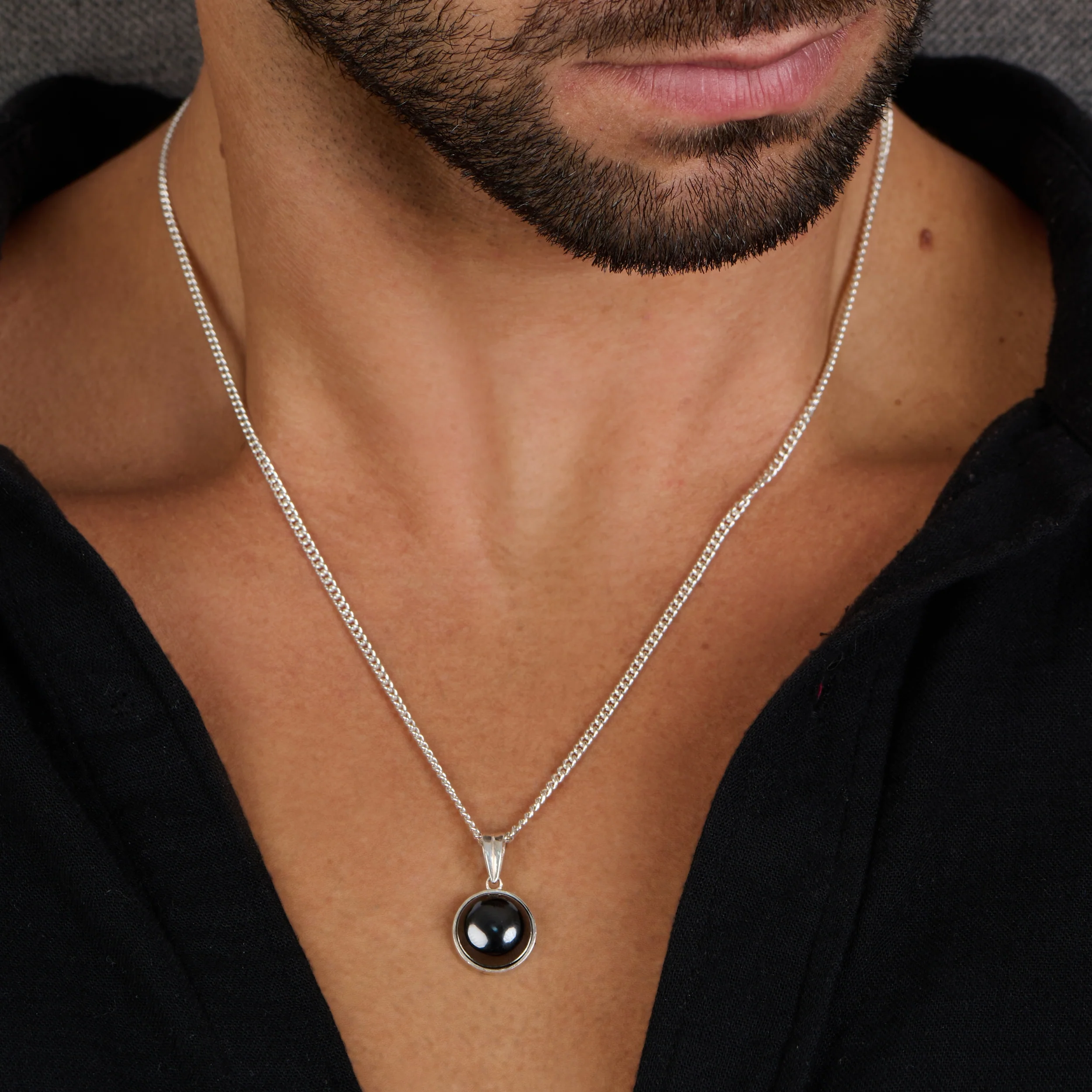Black Round Men Pendant - Image 3