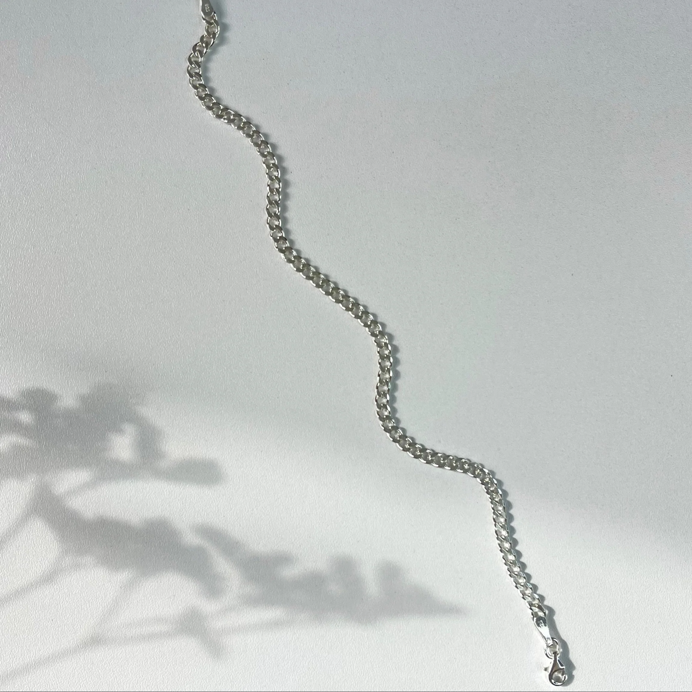 Curb Silver Bracelet 3mm - Image 5