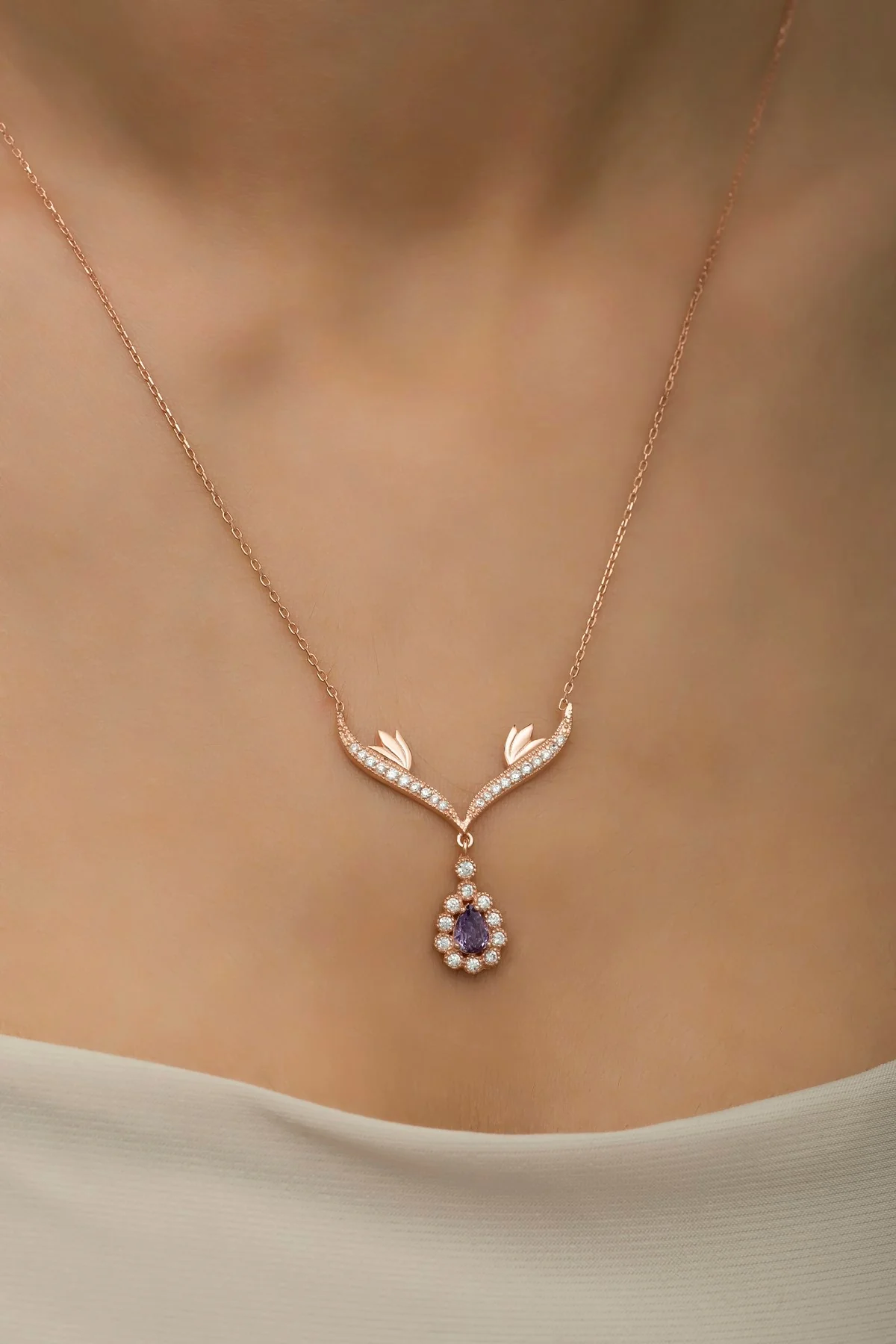 Deer Charm Purple Zircon Necklace - Image 4