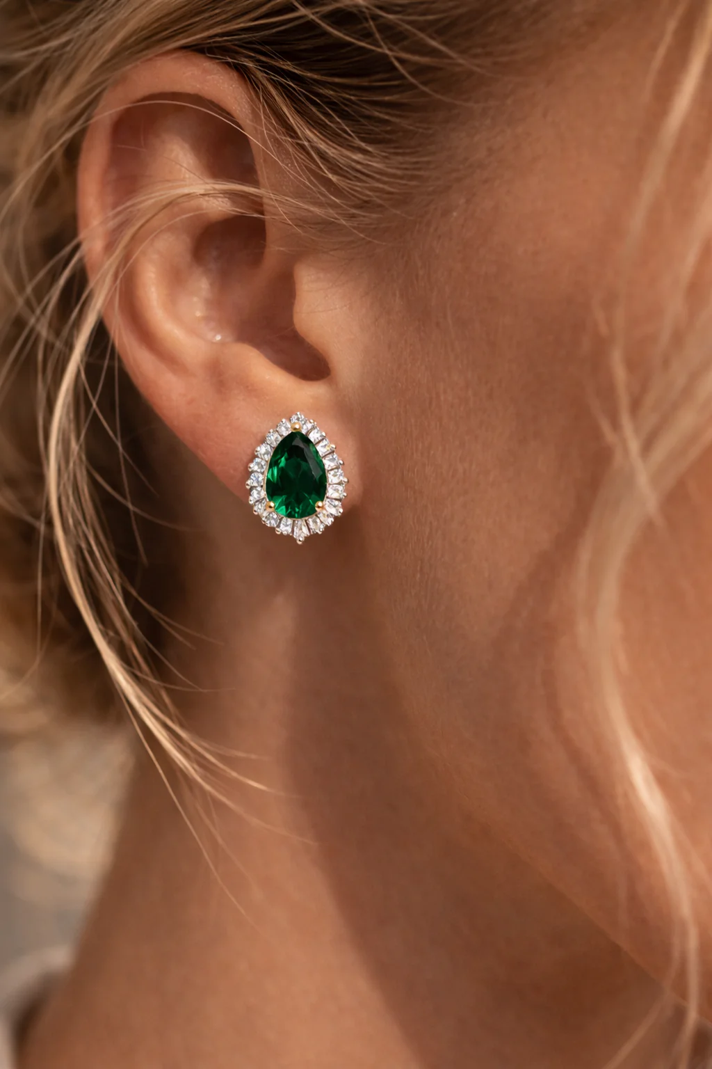 Emerald & Baguette Stones Pear Earrings - Image 4