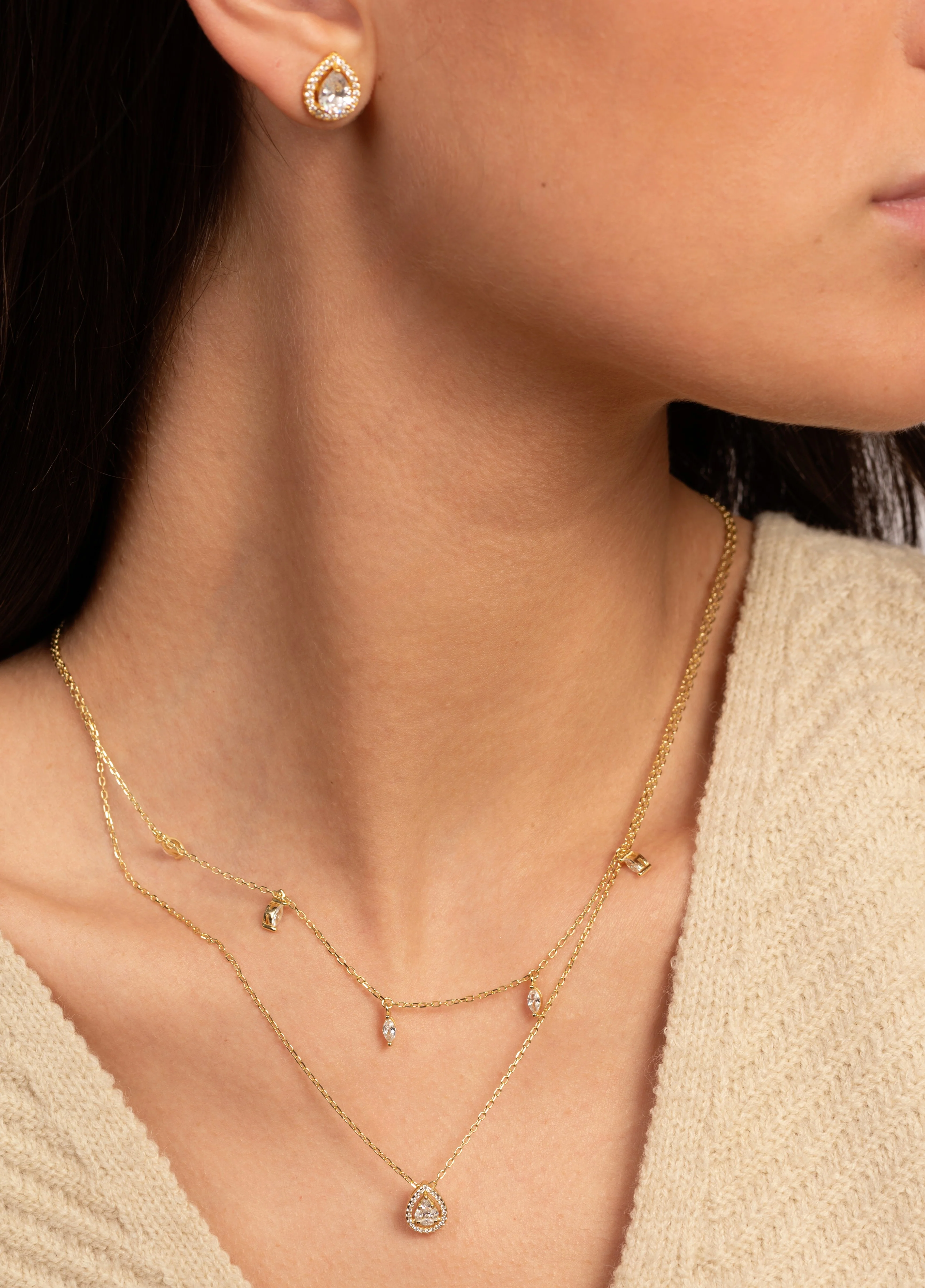 Layered & Shiny Necklace And Earring Set - Image 3