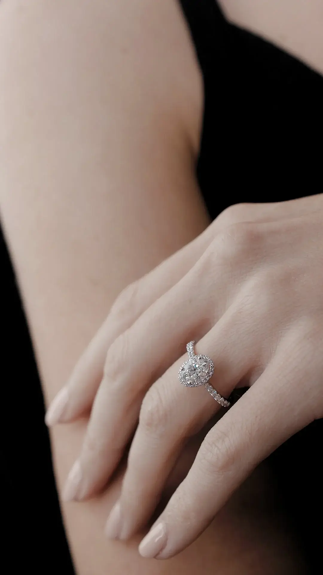 Heavenly White Zircon Ring - Image 4