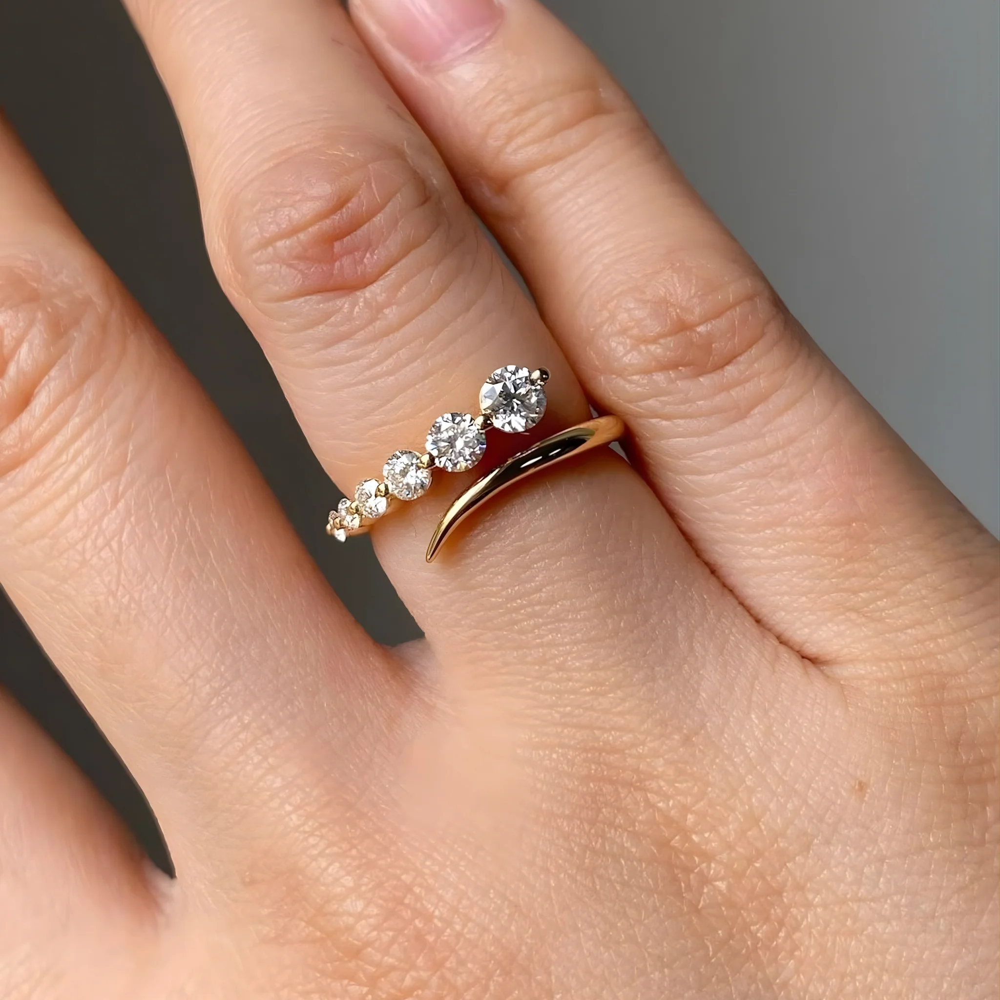 It Girl Zircon Stones Ring