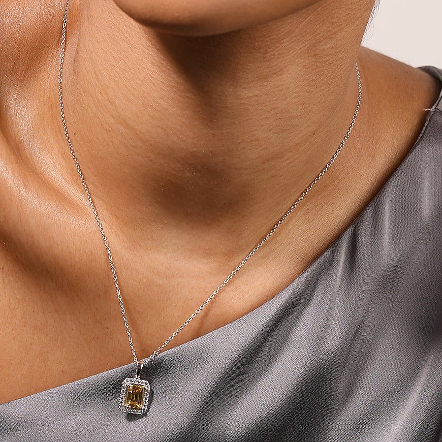 Leone Yellow Borderset Necklace - Image 4