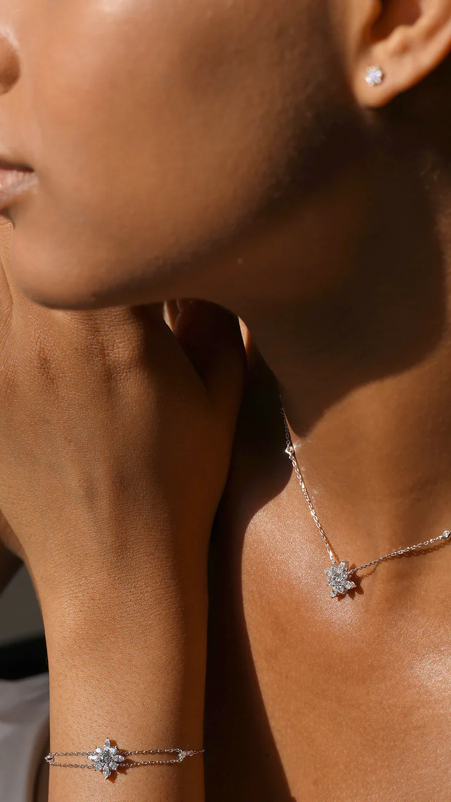 Lilly Zircon Rose Adjustable Bracelet - Image 4