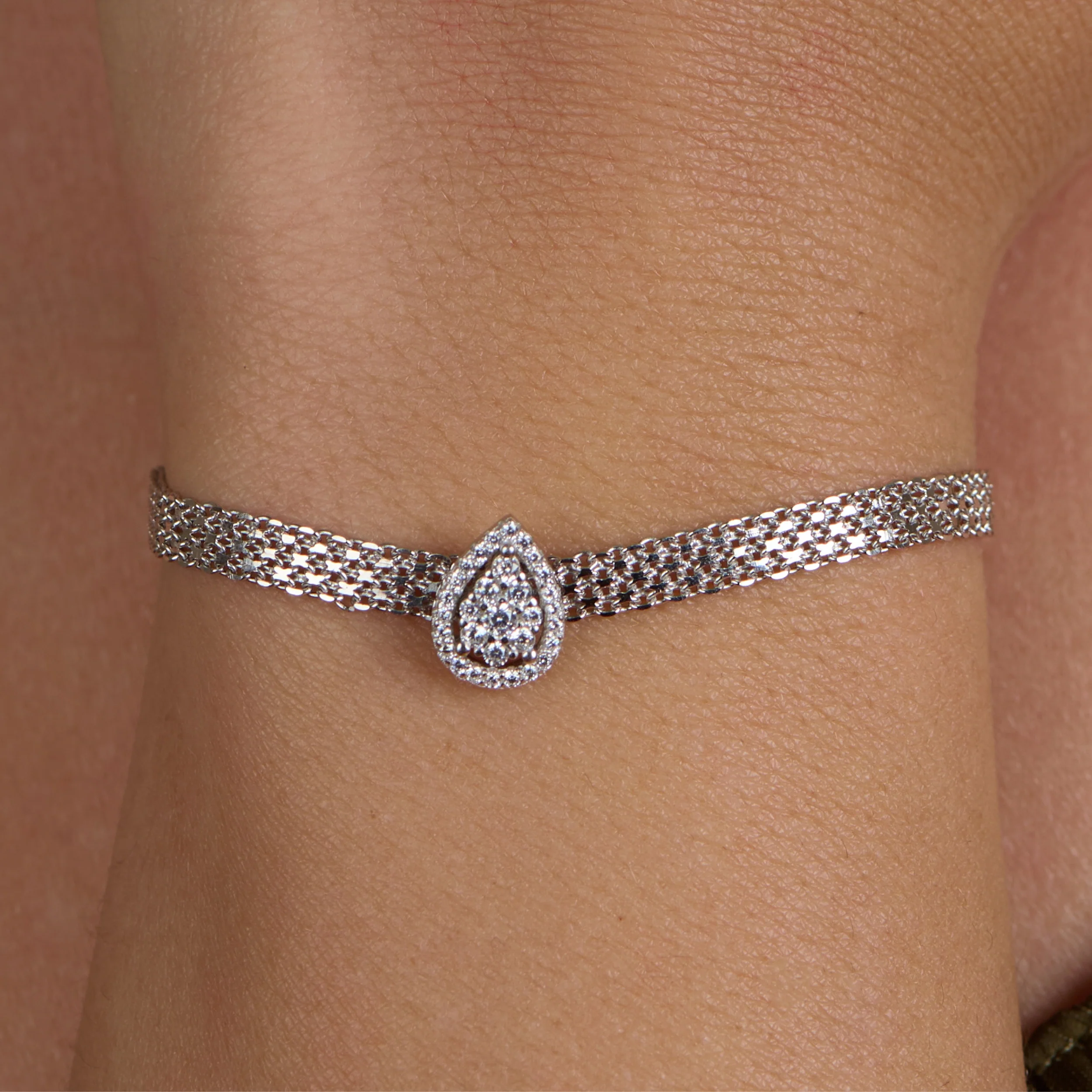 Luminous Drop Bracelet - Image 3