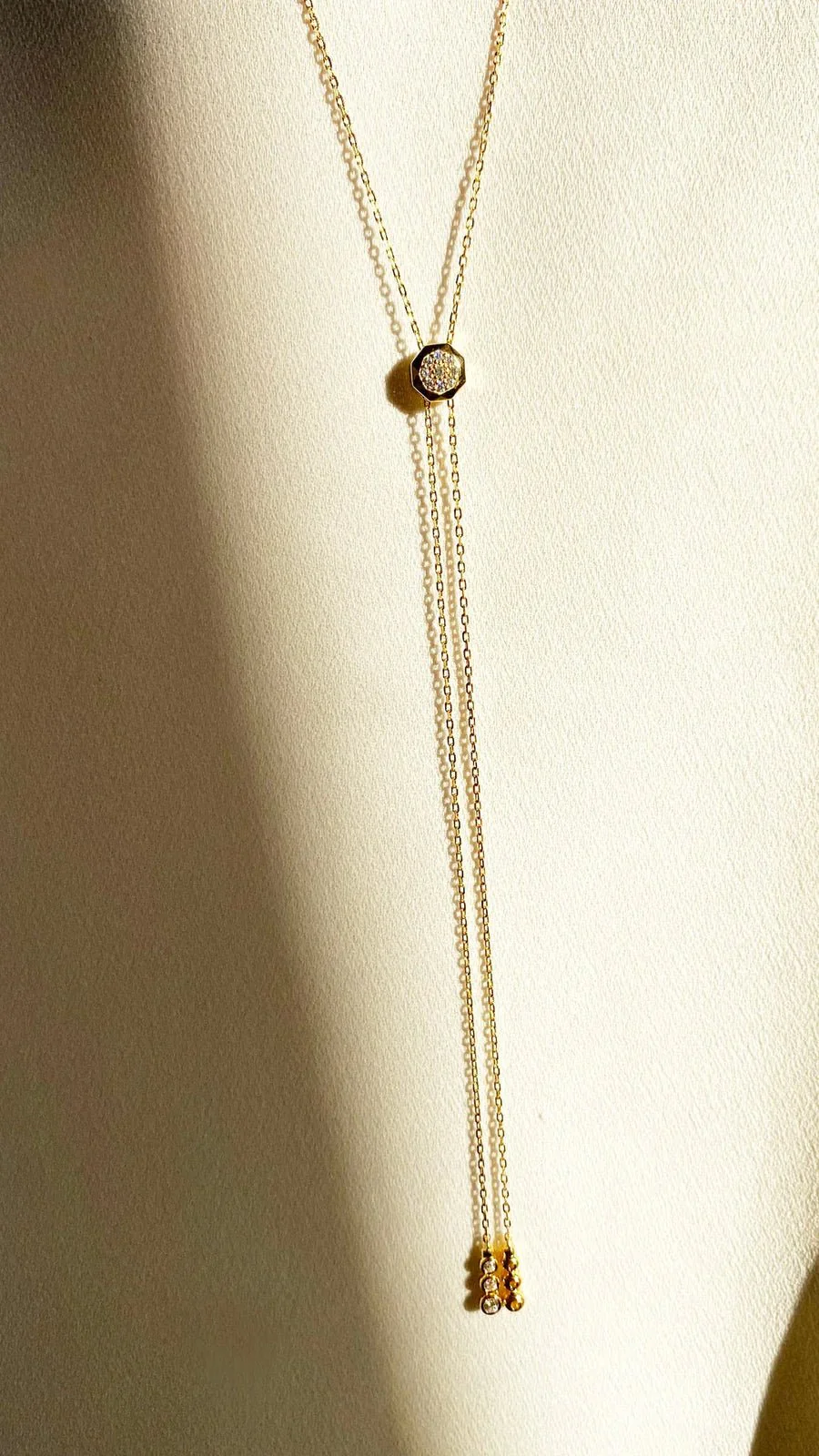 Marquise And Round Stones Adjustable Necklace - Image 4