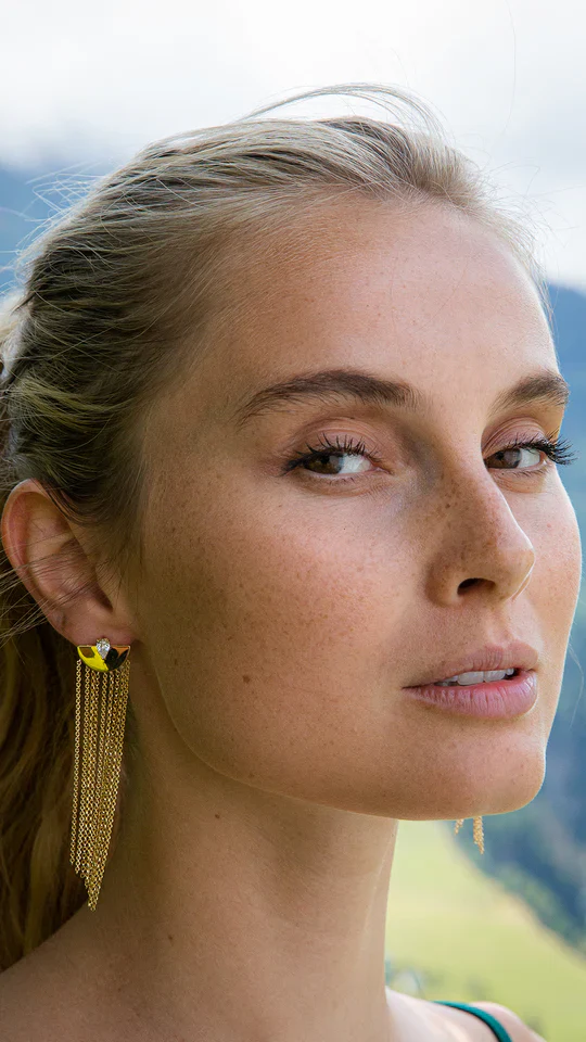 Multi Chains Pear Cut Stone Earrings - Image 3