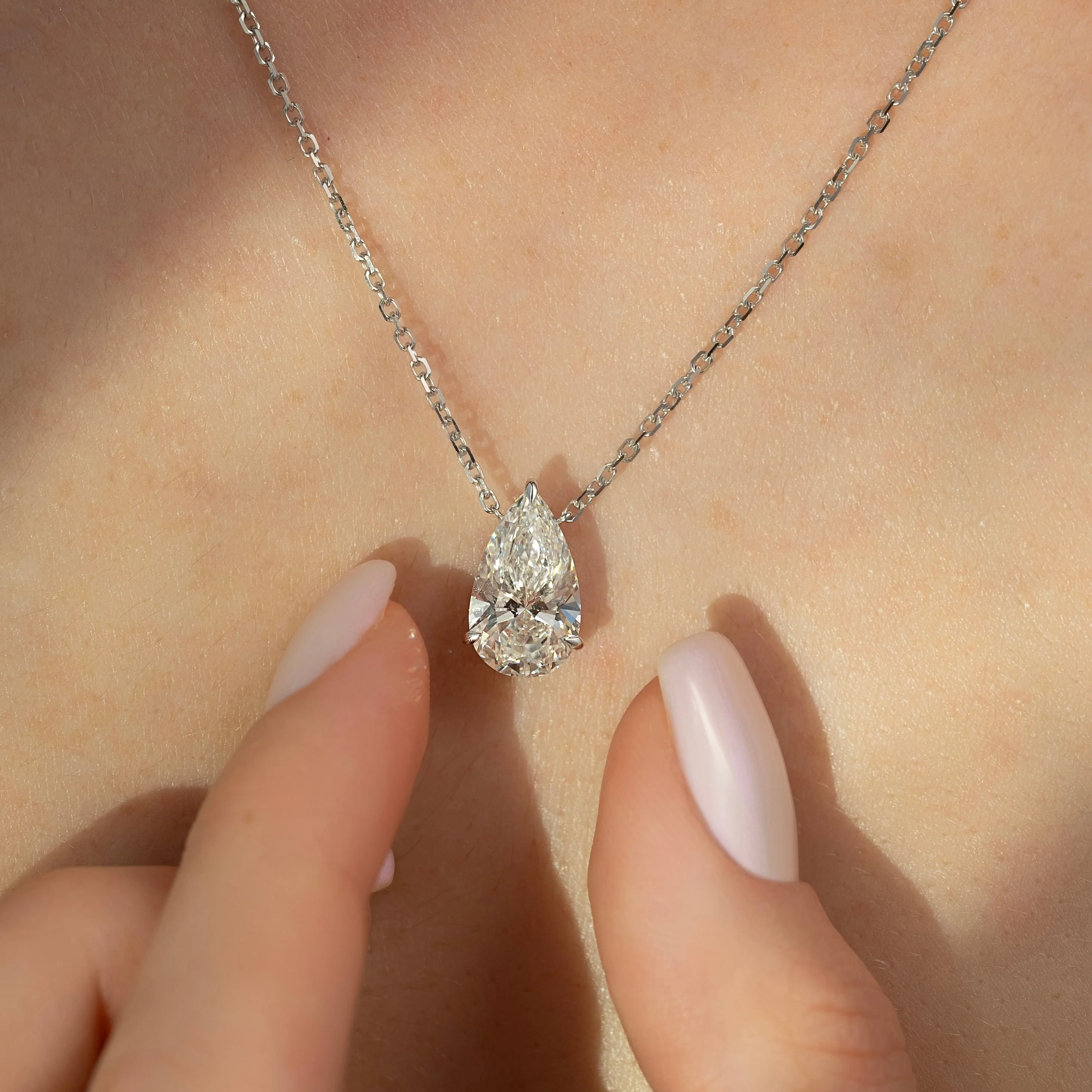Pear Light Necklace - Image 4