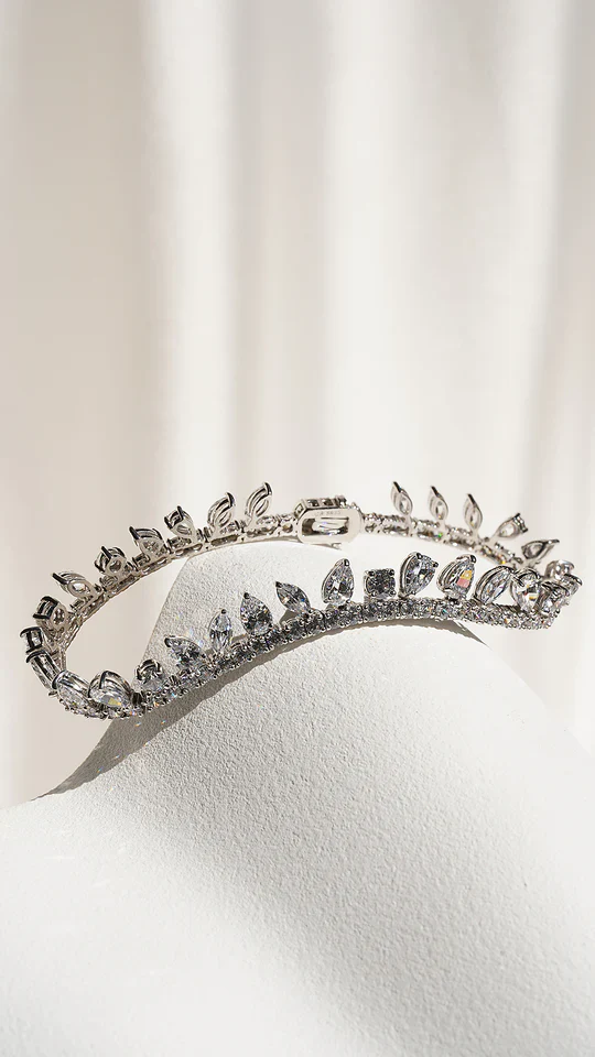 Icicle Silver Bracelet - Image 7
