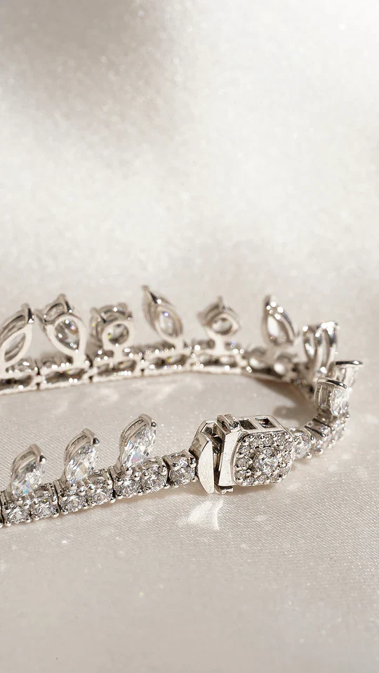 Icicle Silver Bracelet - Image 8