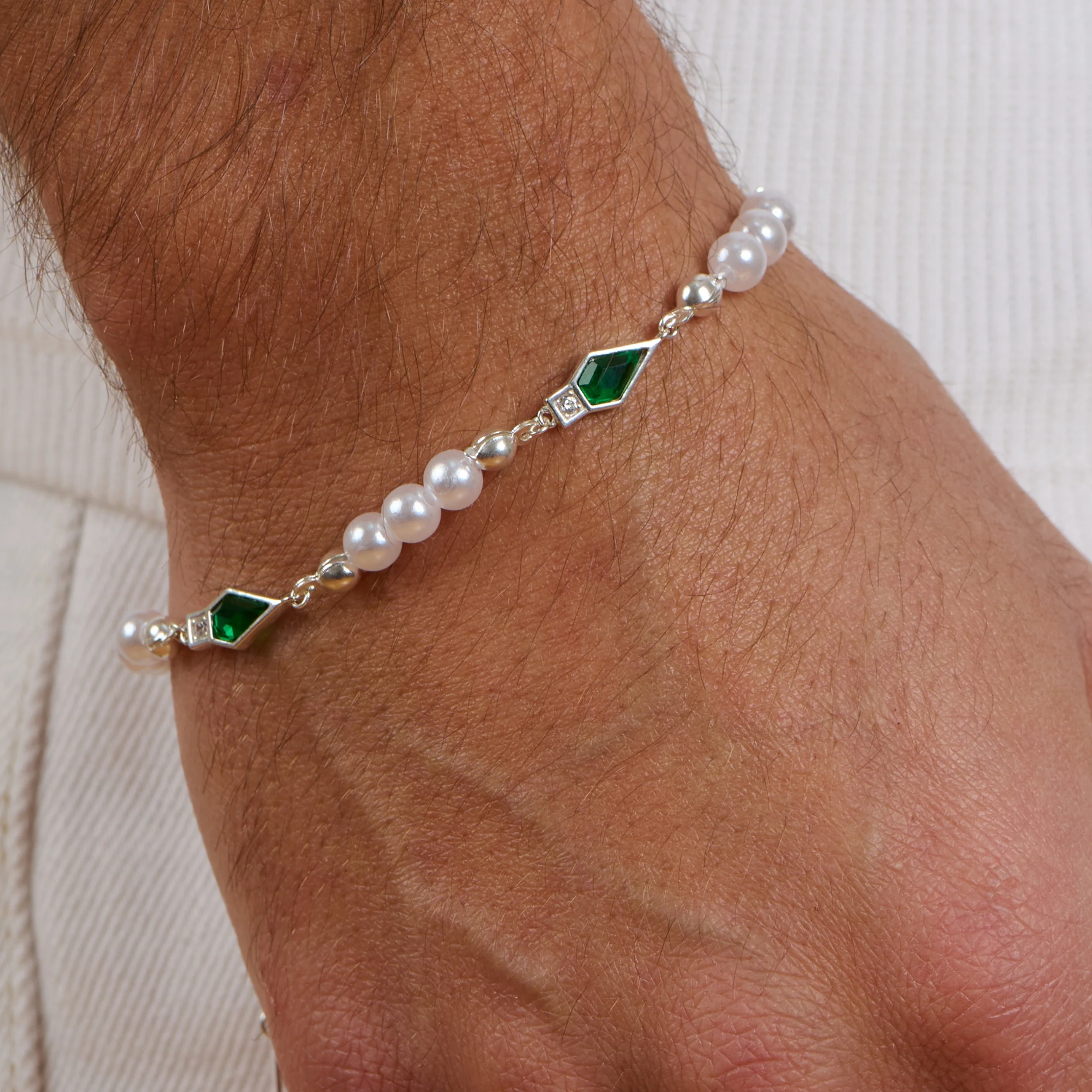Emerald Pearl Men’s Bracelet