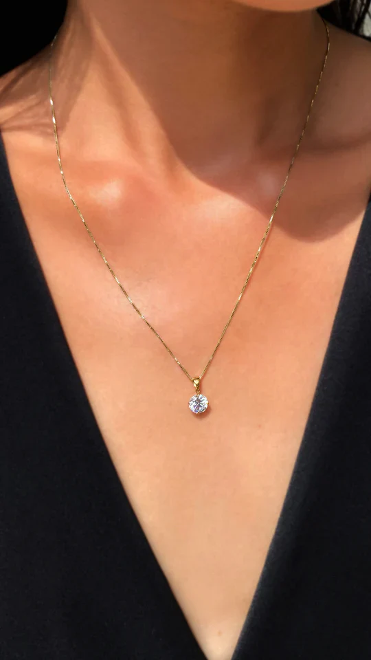 Sigma Girl Zircon Necklace - Image 2