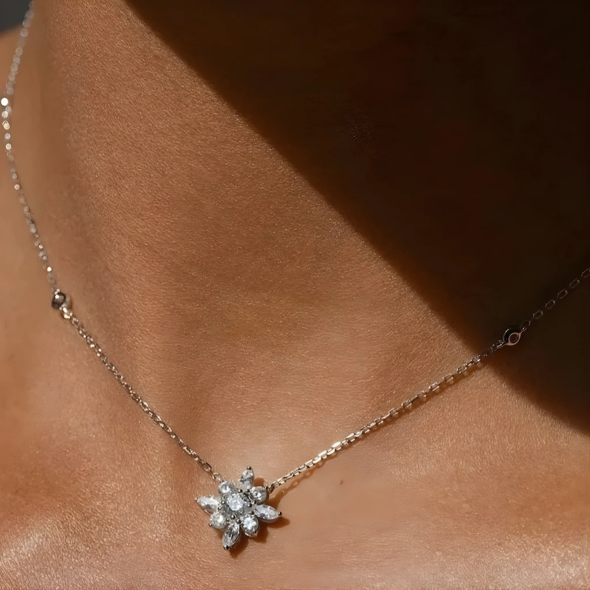 Silver Lilly Flower Necklace - Image 2