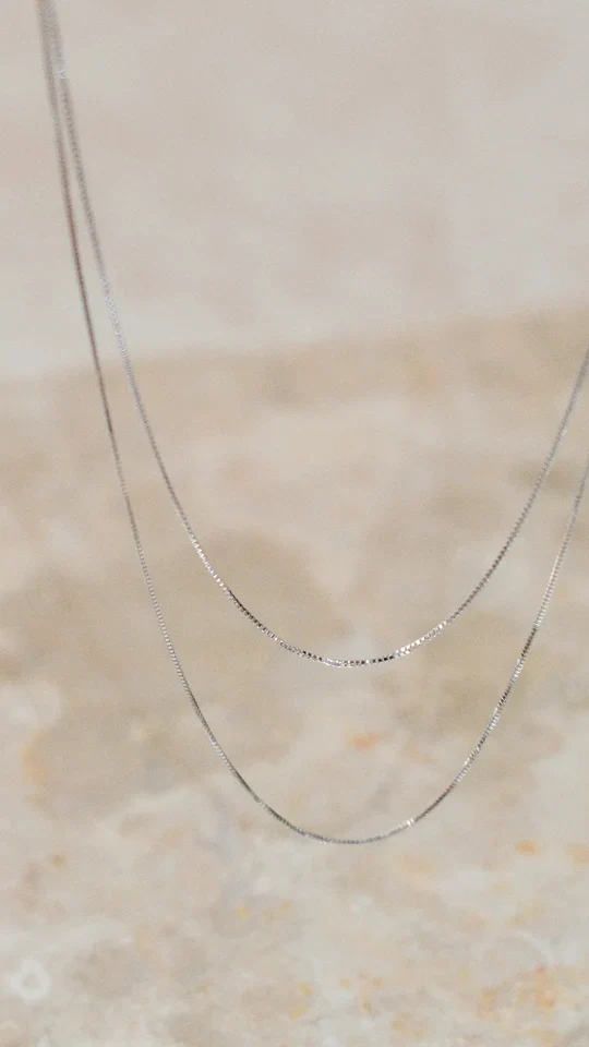 Sleek Box Chain Necklace - Image 3