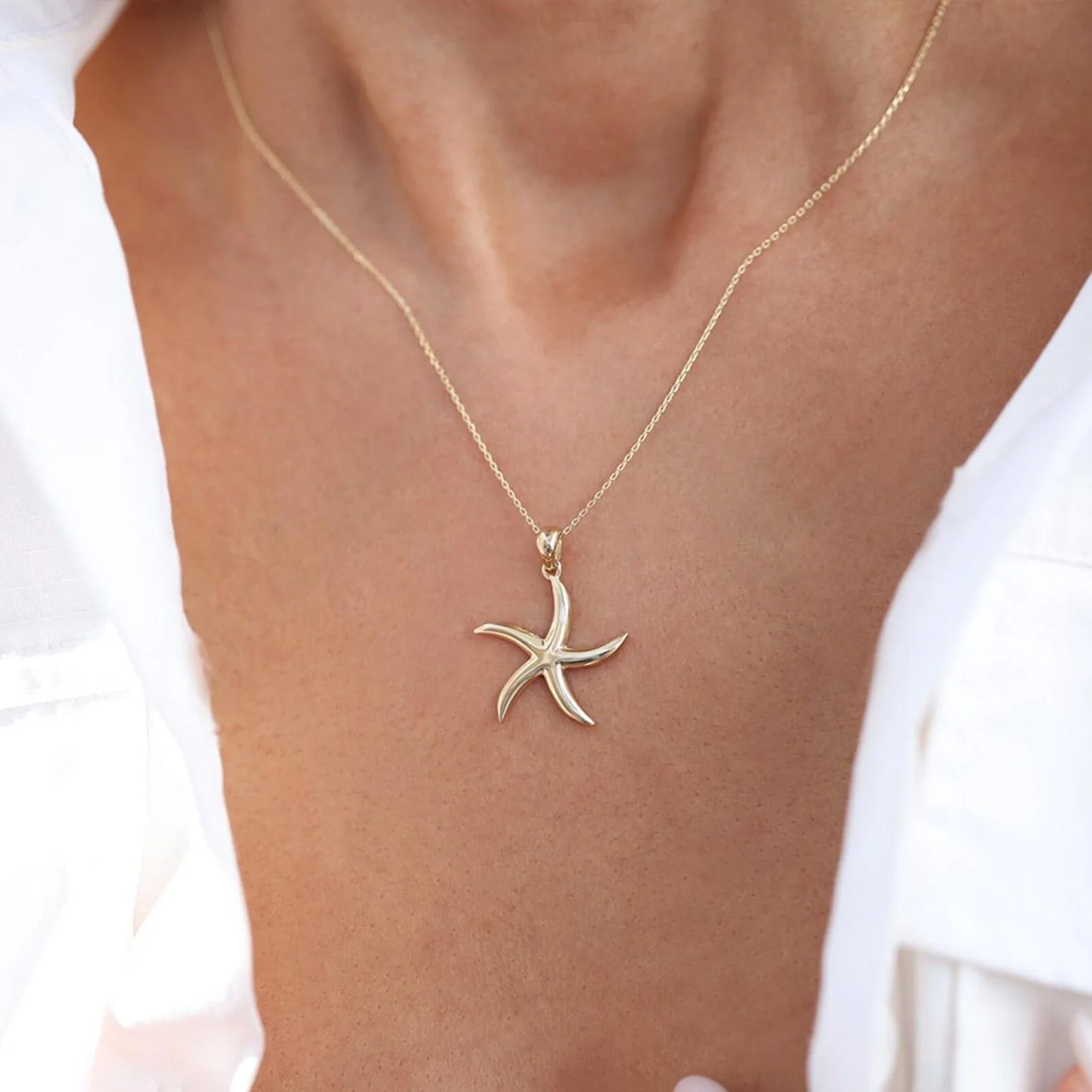 Stella Sea Star Necklace