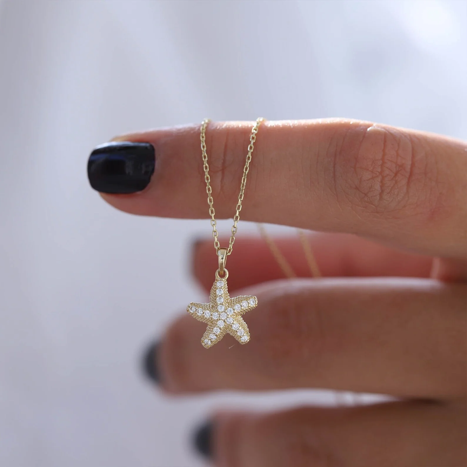 Peach Zircon Seastar Necklace - Image 3
