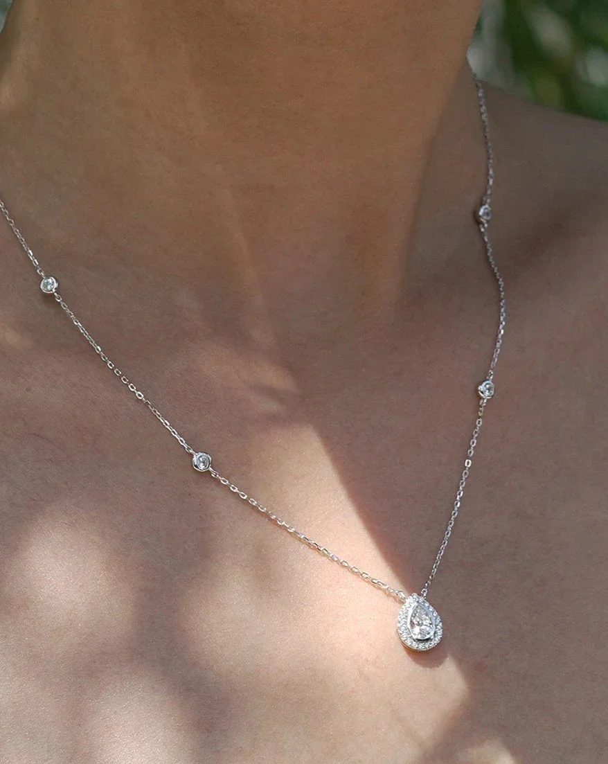 Swan Lake Pear Silver Necklace - Image 3