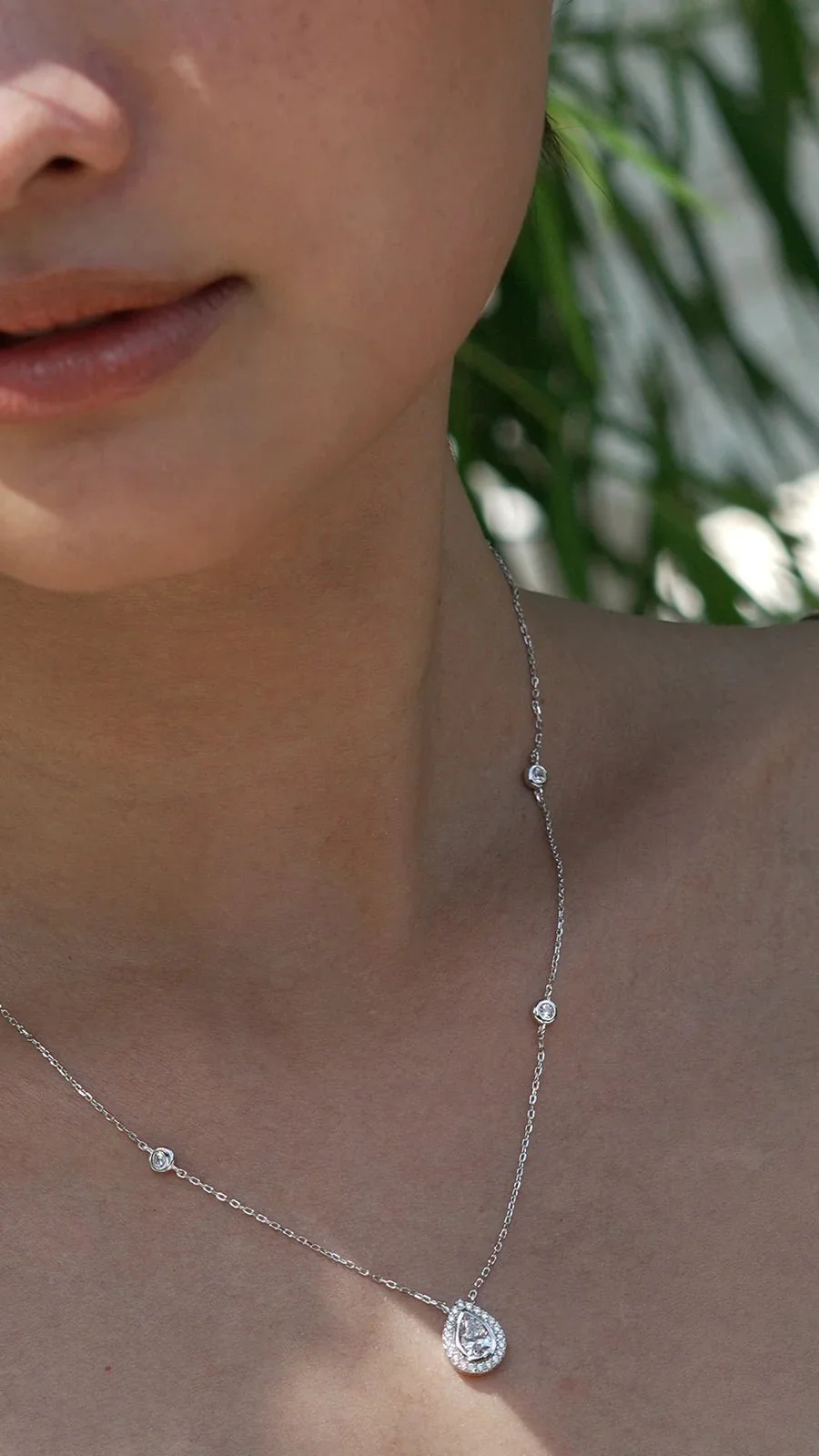 Swan Lake Pear Silver Necklace - Image 4