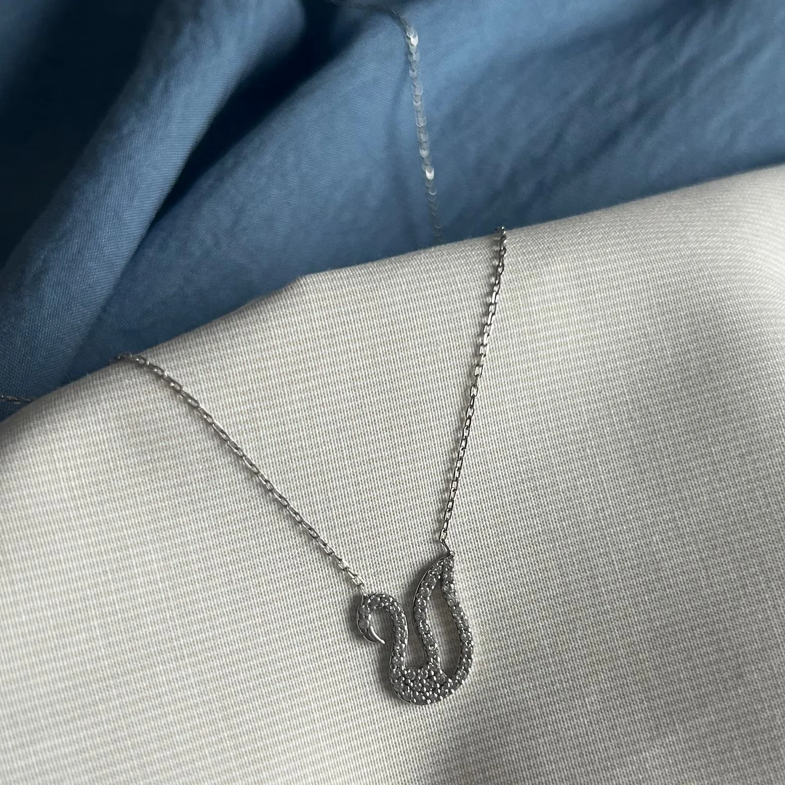 Swan Silver Necklace - Image 3