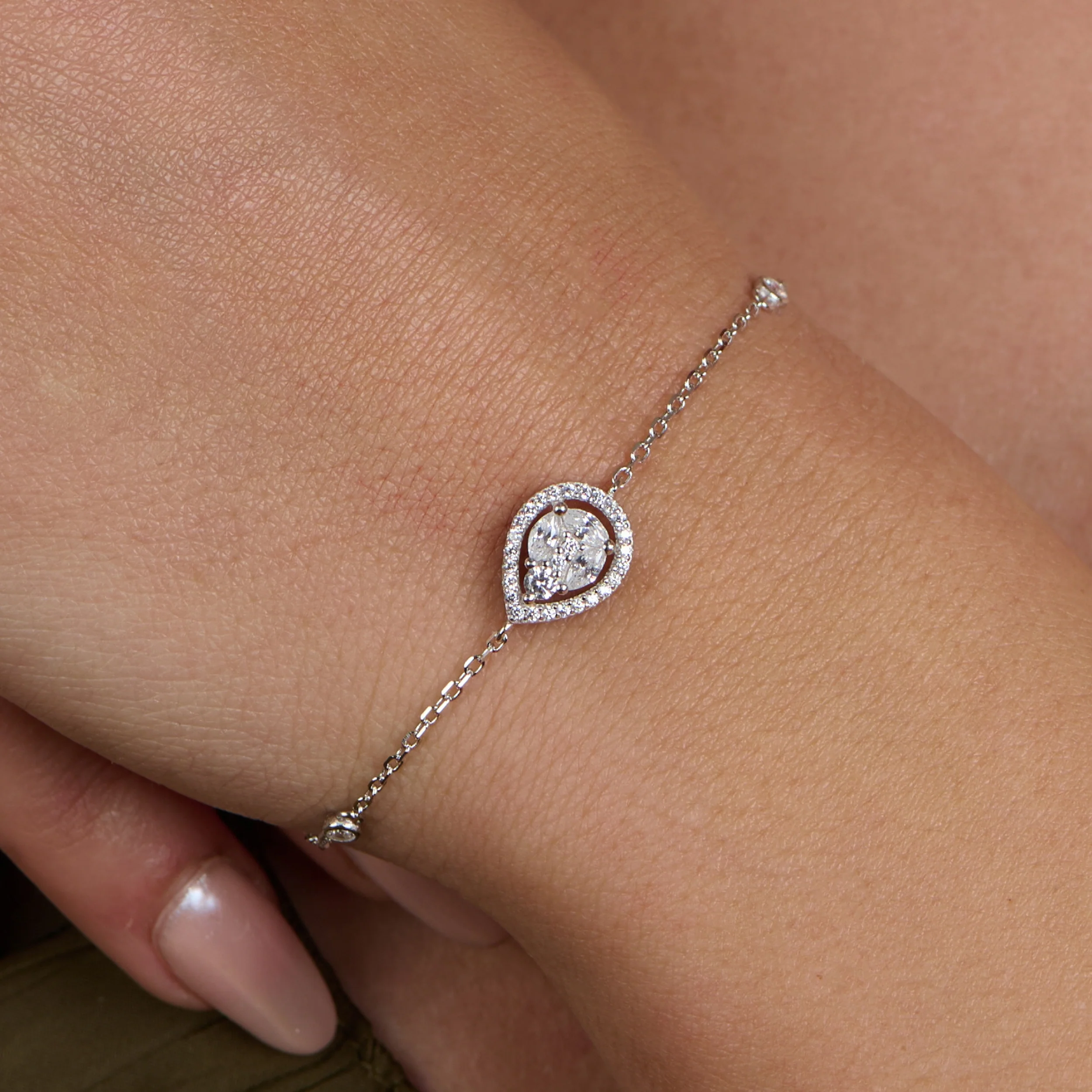 Tear of Light Bracelet