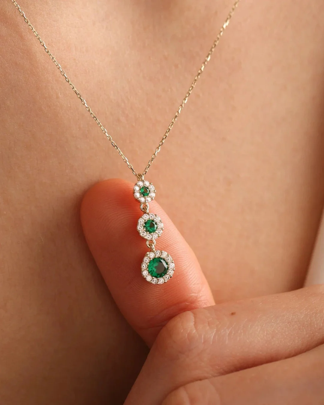 Three Wishes Emerald Stone Necklace - Image 3