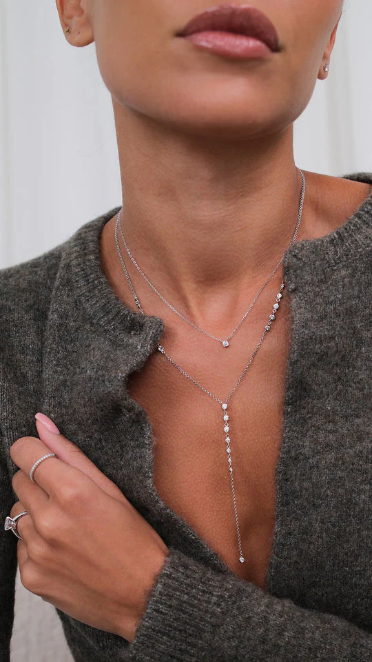 Estela Y necklace - Image 2
