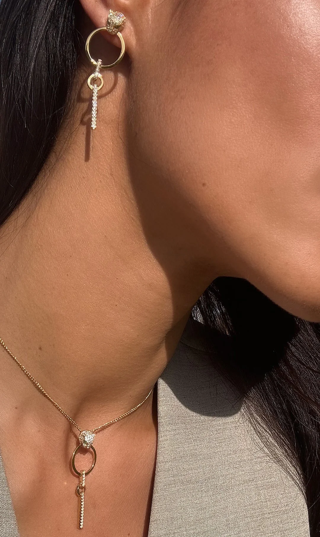 Wild Spark Earrings & Necklace Set - Image 5