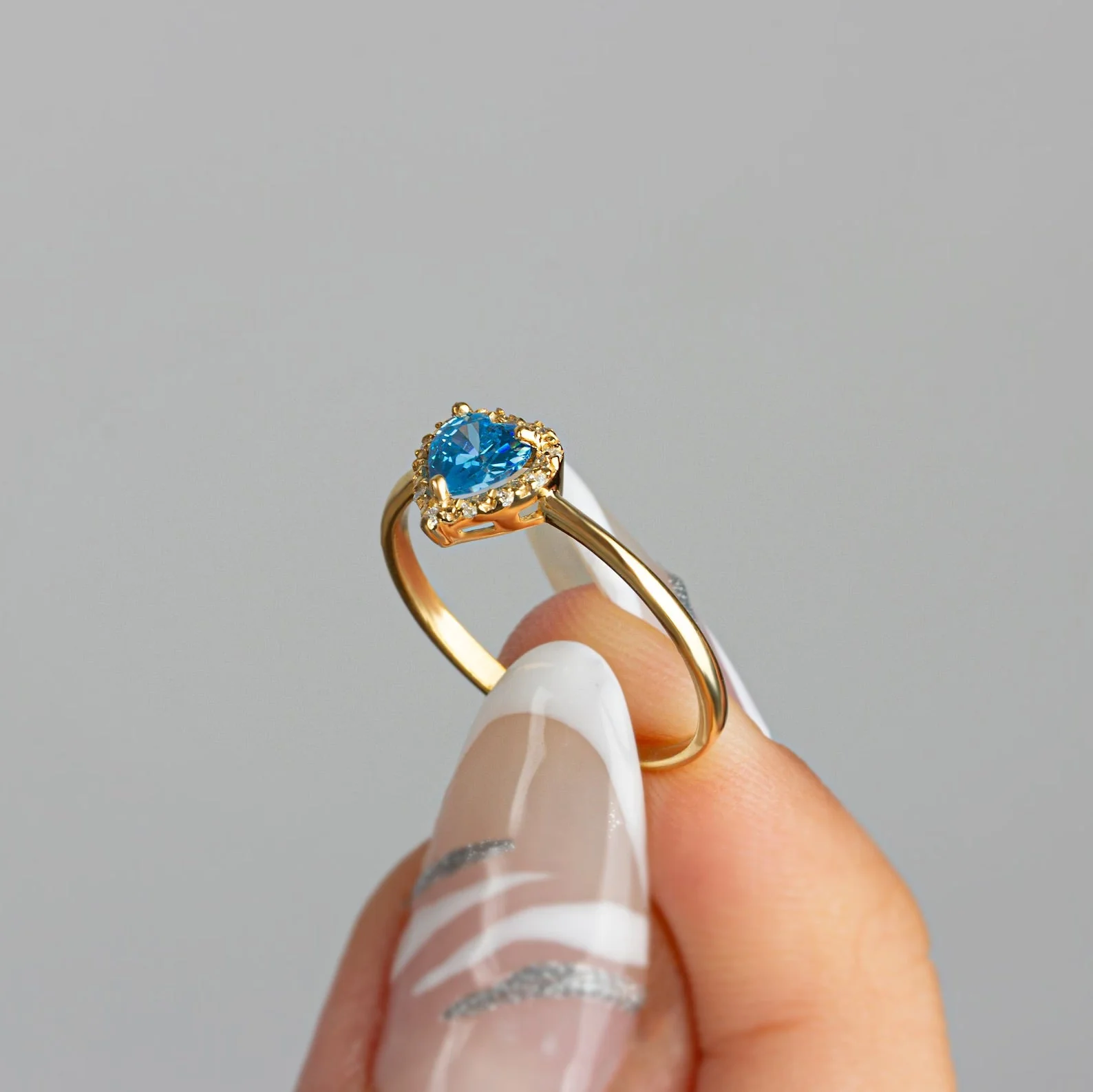 You London Blue Topaz Heart Ring - Image 4
