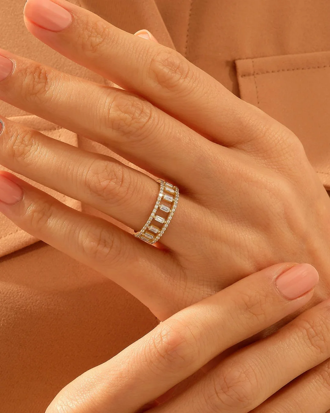 Zircon Cage Ring - Image 2